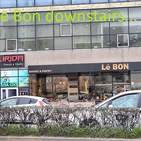 アパート Lavandula Ring ティラナ