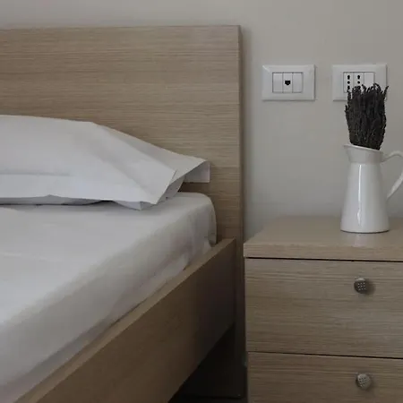 Lavandula Ring Tirana