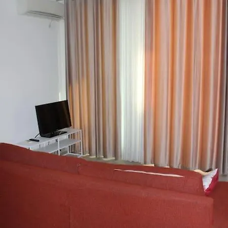 Lavandula Ring شقة تيرانا